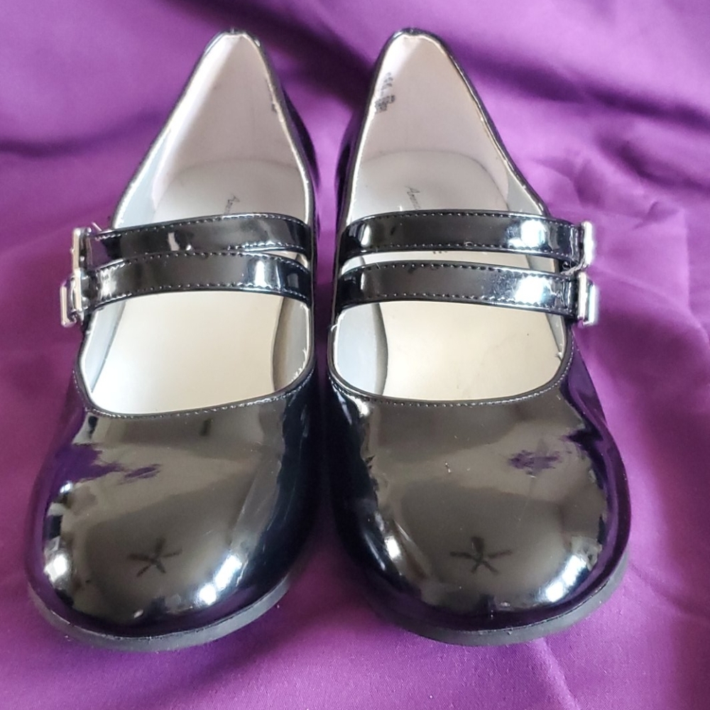 Girls dress shoes
